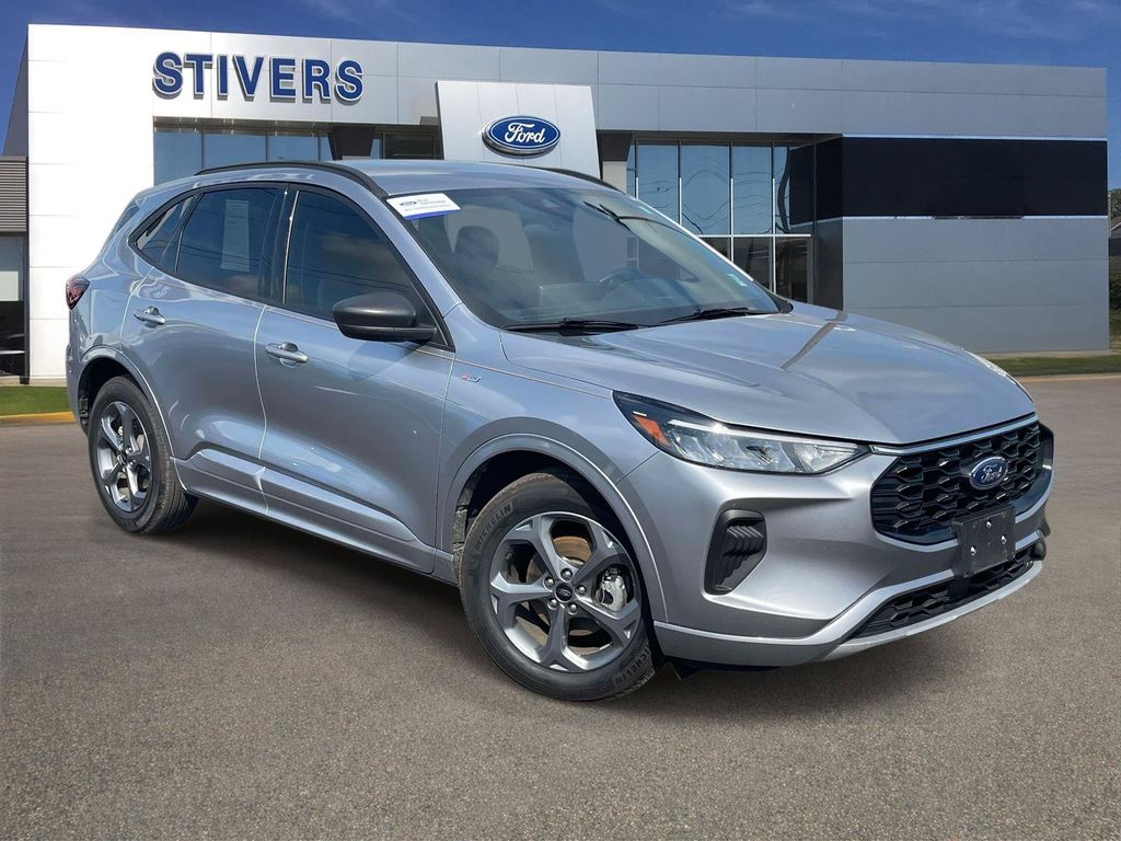 Silver Metallic 2023 Ford Escape SUV / Crossover Front-Wheel Drive 8-Speed Automatic