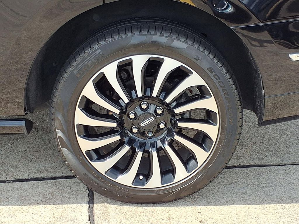 2024 Lincoln Navigator Black Label Black at Cook Ford