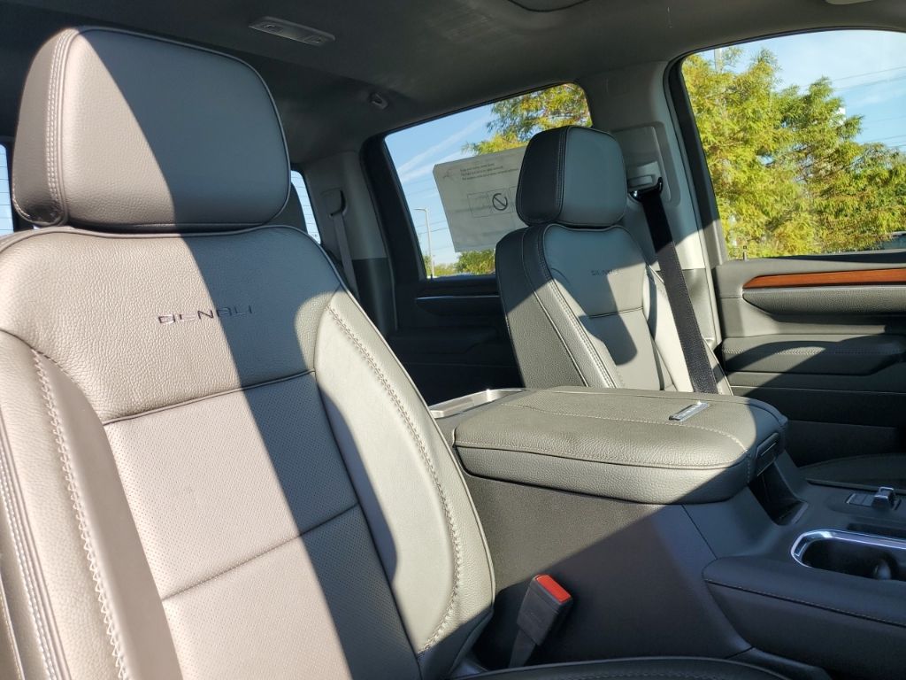 New Car 2025 Gmc Sierra 2500hd  Denali For Sale Under $110,000 In Austin, Texas