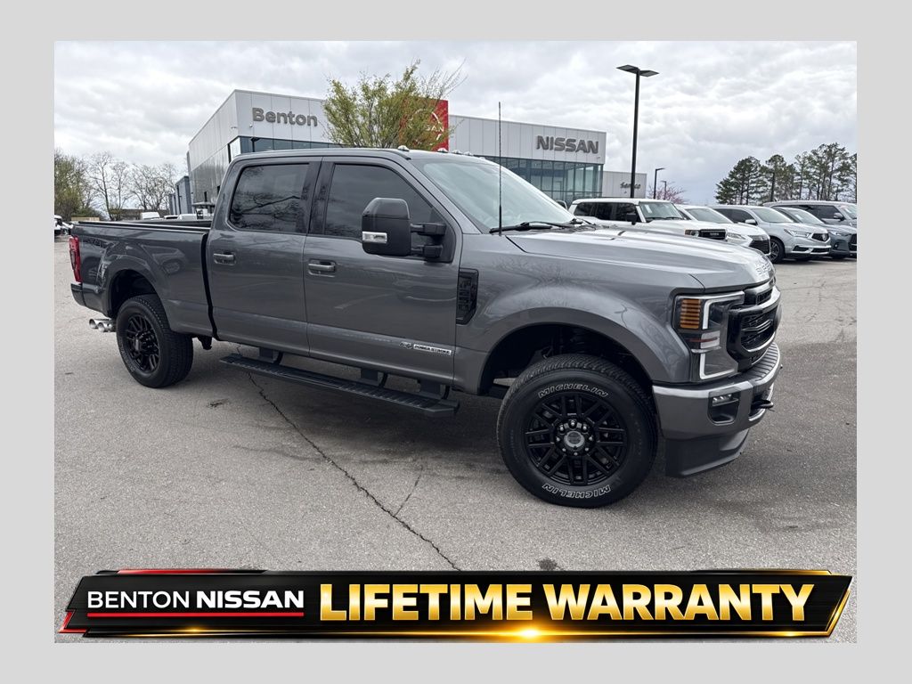 Gray Metallic 2022 Ford F-250 Super Duty Lariat Crew Cab 4WD Pickup Truck Four-Wheel Drive 10-Speed Automatic