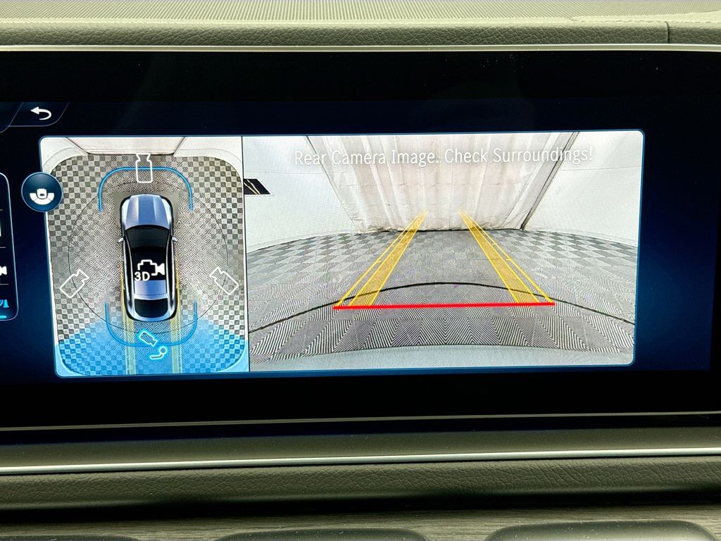 Thumbnail: 2026 Mercedes-Benz GLE - 15