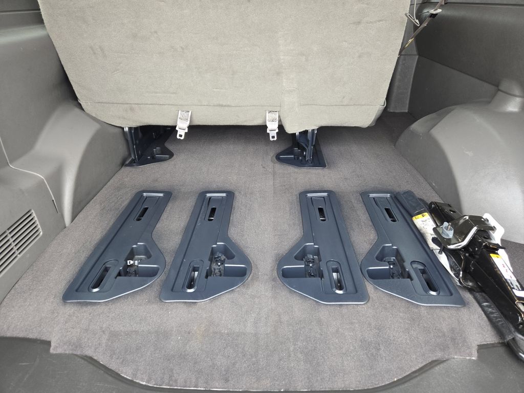 2023 Chevrolet Express 3500