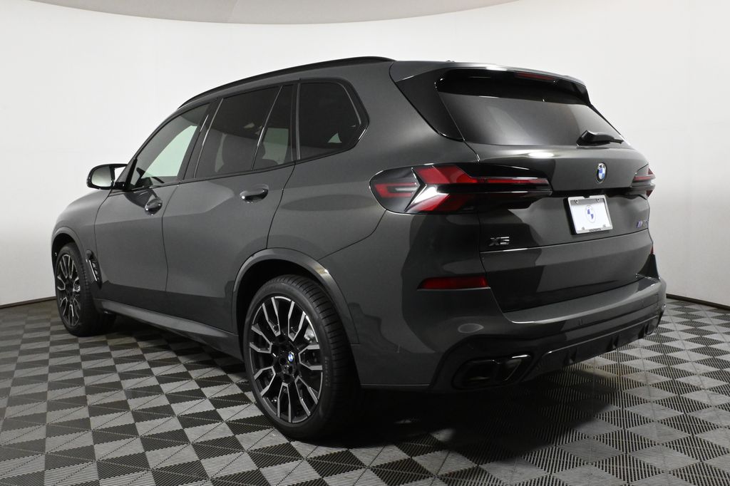 2025 BMW X5 M60i 5