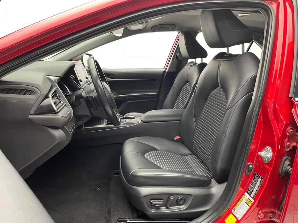 Thumbnail: 2023 Toyota Camry - 13