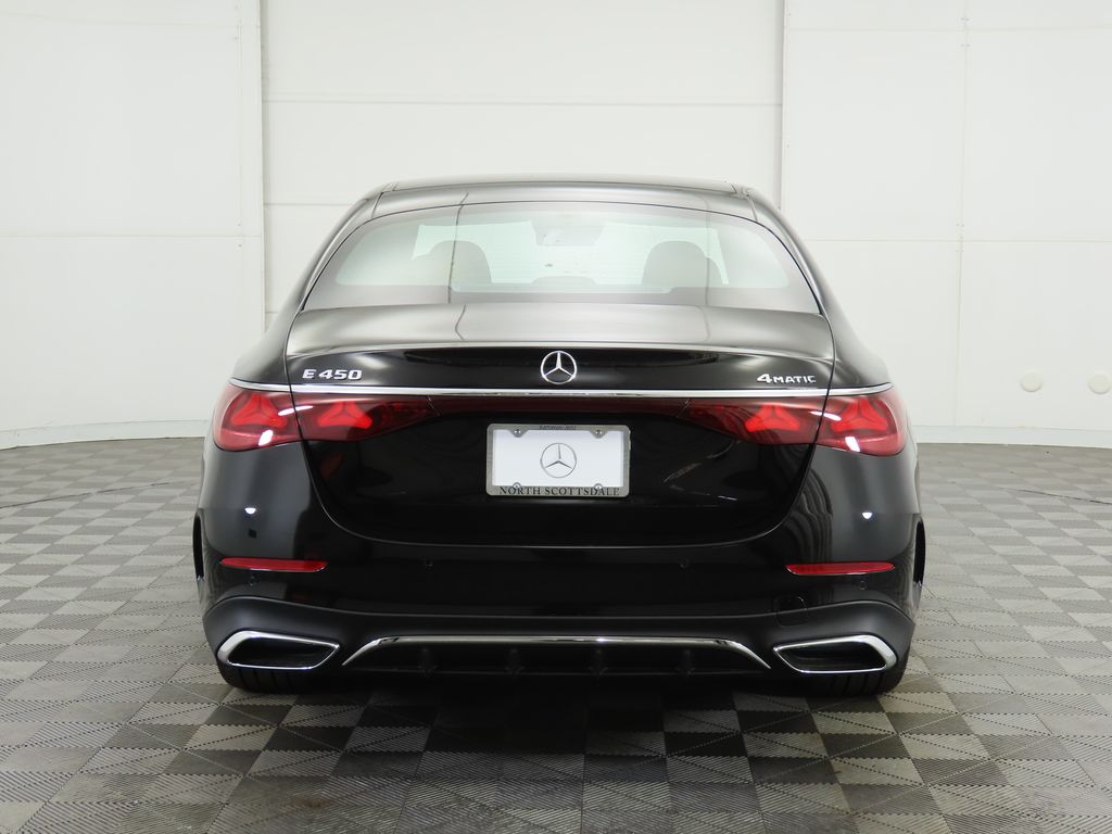 Thumbnail: 2025 Mercedes-Benz E-Class - 6