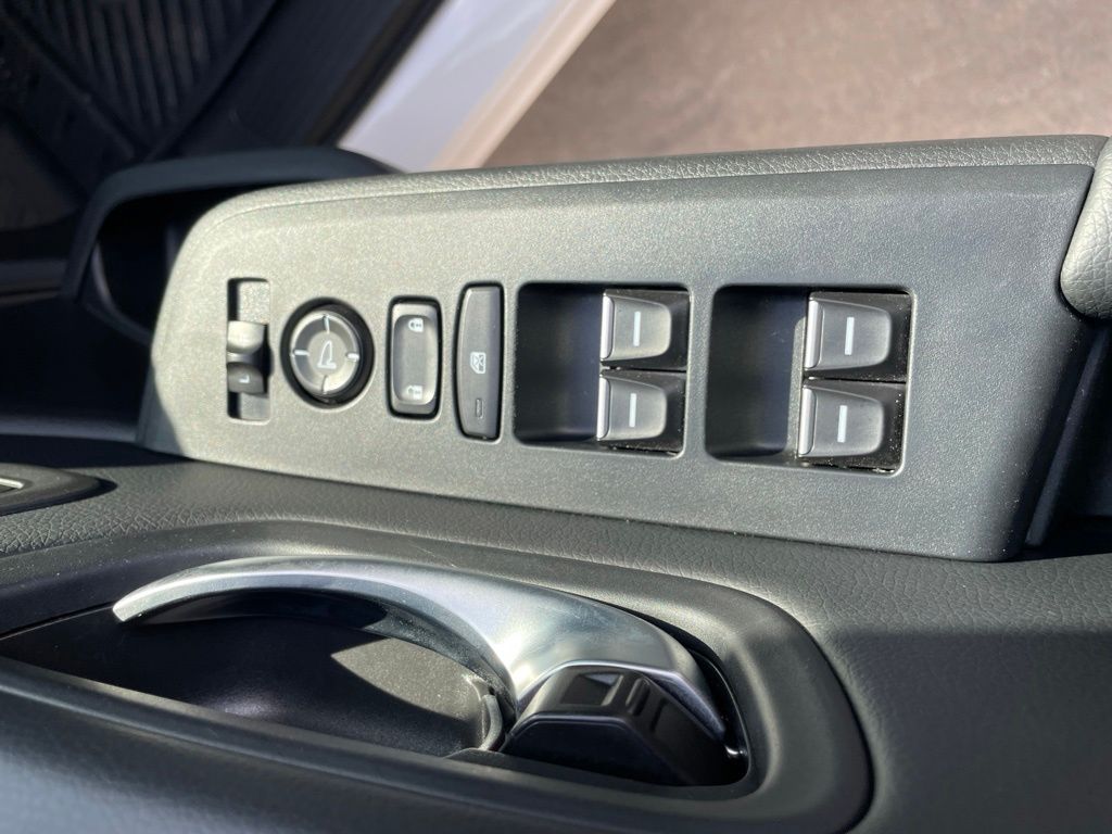 Used Car 2025 Honda Pilot  Ex-l For Sale Under $50,000 In Georgetown, Texas