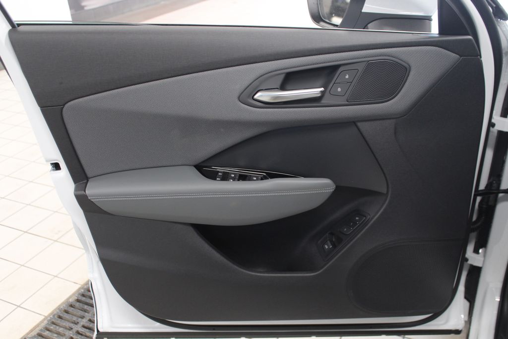 Thumbnail: 2026 Audi Q3 - 15