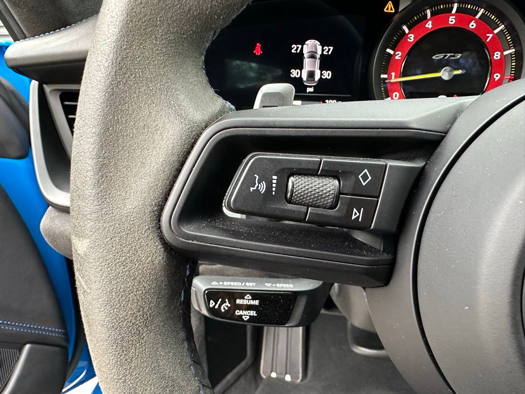 Thumbnail: 2022 Porsche 911 - 19