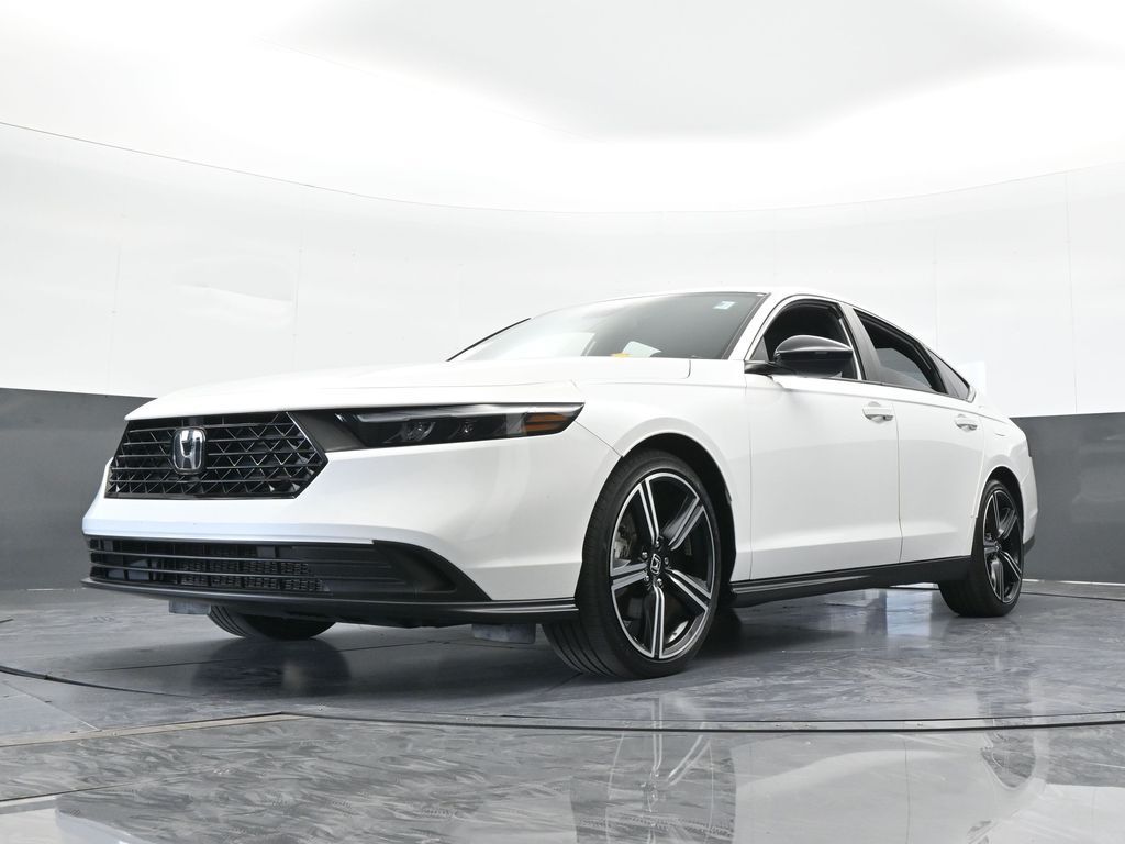 Used 2023 White Honda Sport image 49