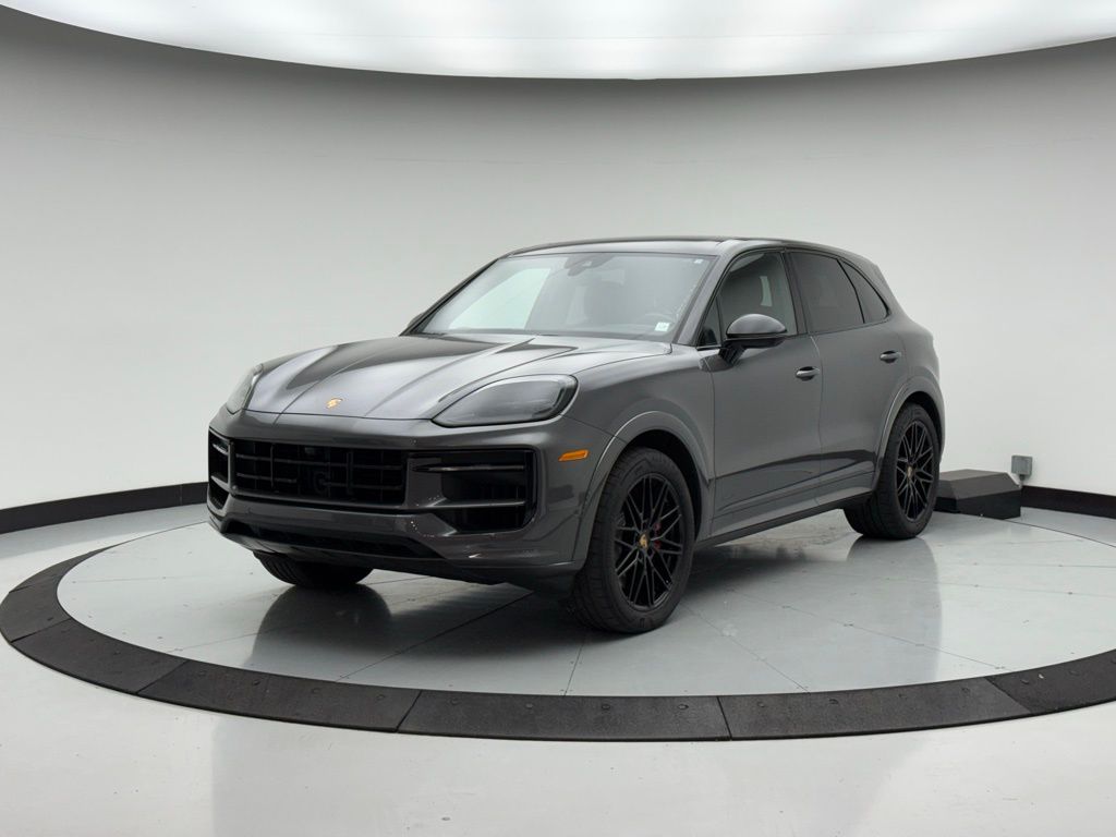 Thumbnail: 2024 Porsche Cayenne - 1