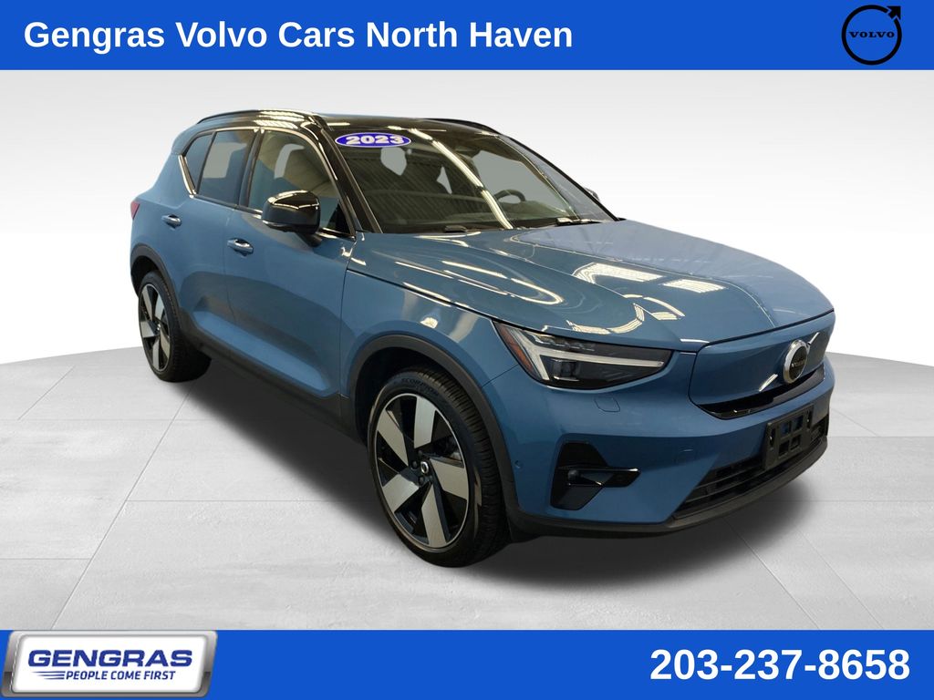 2023 Volvo XC40 Recharge Twin Ultimate eAWD