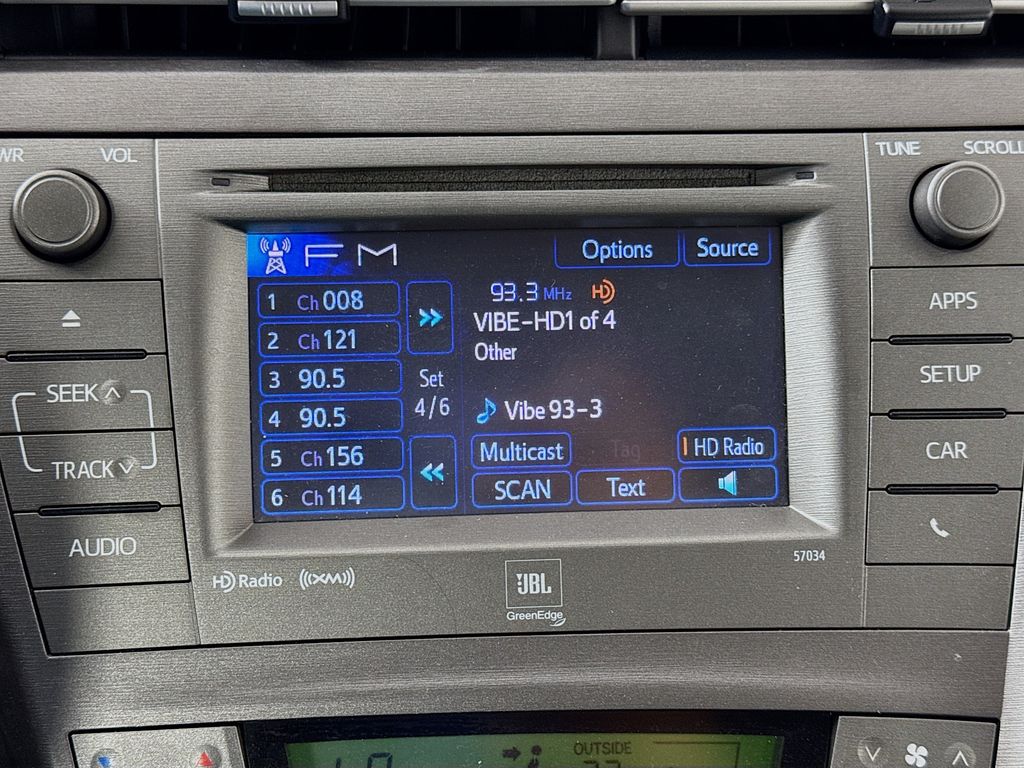 Thumbnail: 2012 Toyota Prius - 14