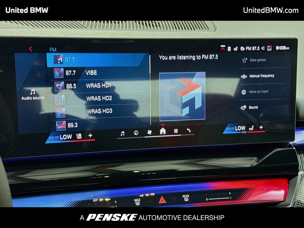 Thumbnail: 2027 BMW M5 - 8