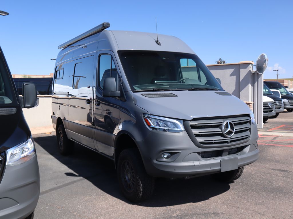 2024 Mercedes-Benz Sprinter 2500 3