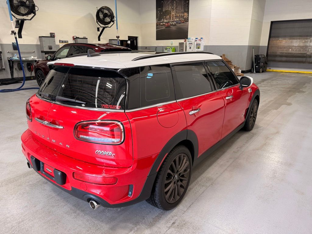 Thumbnail: 2020 MINI Cooper Clubman - 6