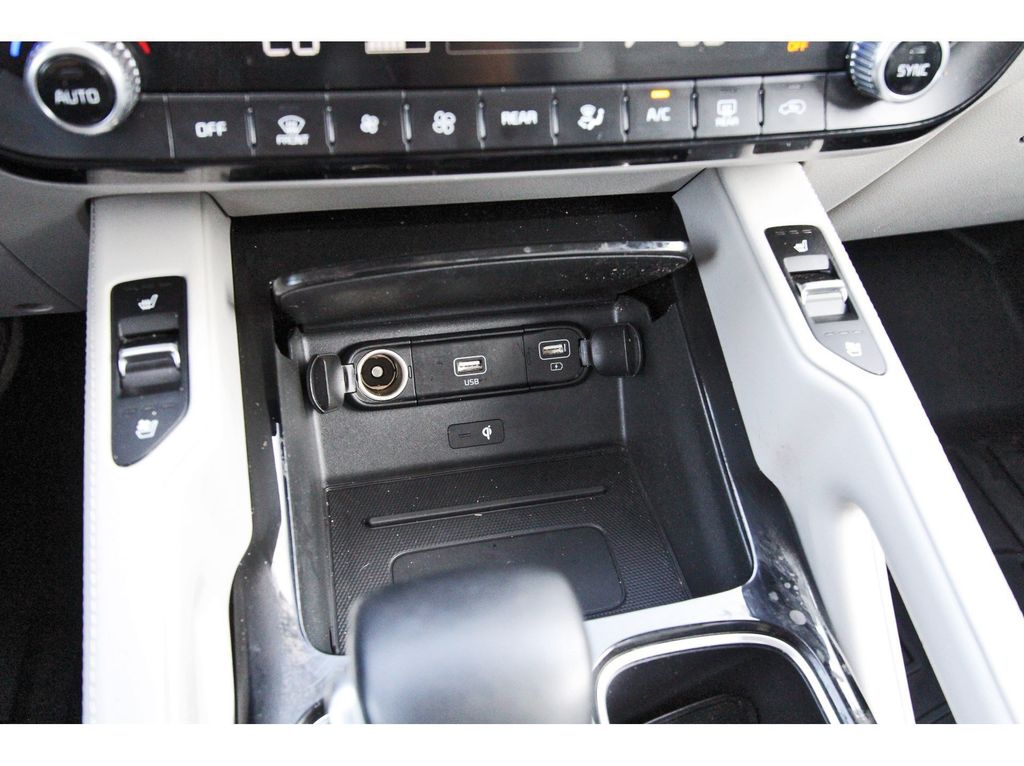 2021 Kia Telluride EX Green at Shottenkirk Kia Fort Bend