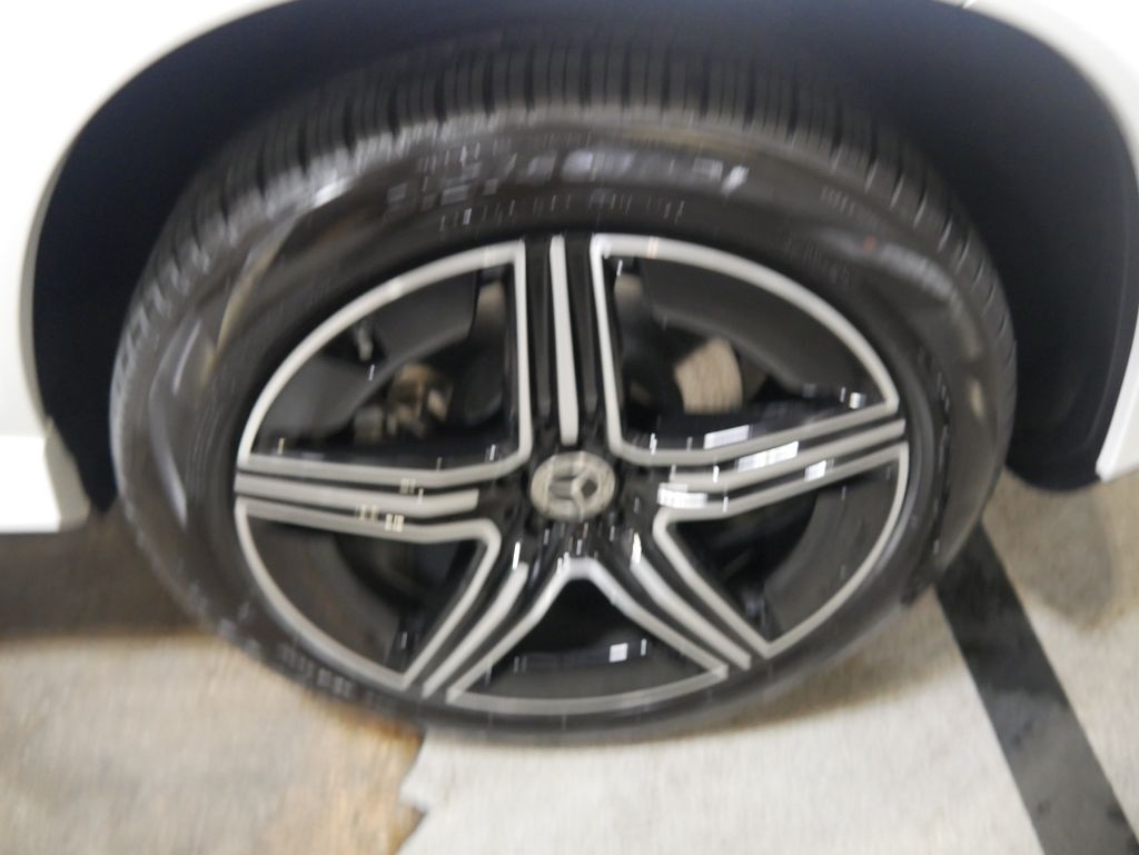 Thumbnail: 2026 Mercedes-Benz GLE - 11