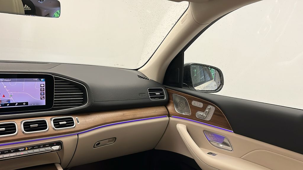 2023 Mercedes-Benz GLS 450 4MATIC 26