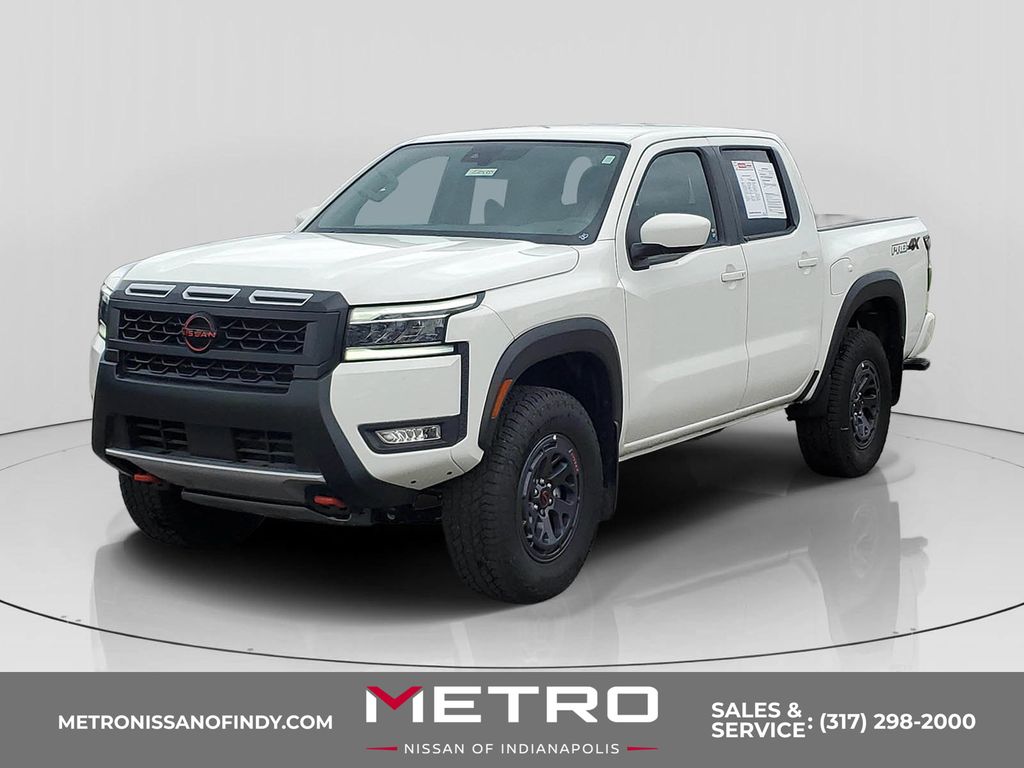 Glacier White 2025 Nissan Frontier Pickup Truck Four-Wheel Drive 9-Speed Automatic Overdrive