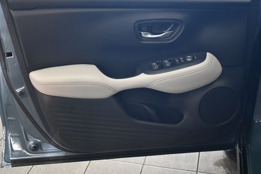 Thumbnail: 2026 Honda HR-V - 8