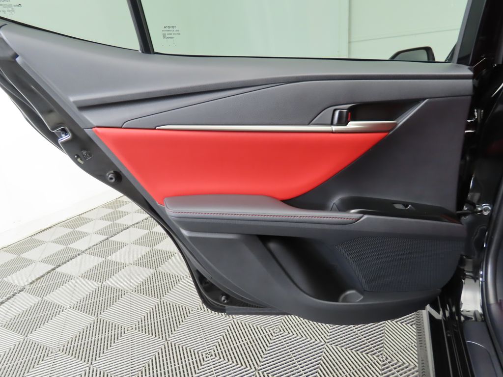 Thumbnail: 2025 Toyota Camry - 25