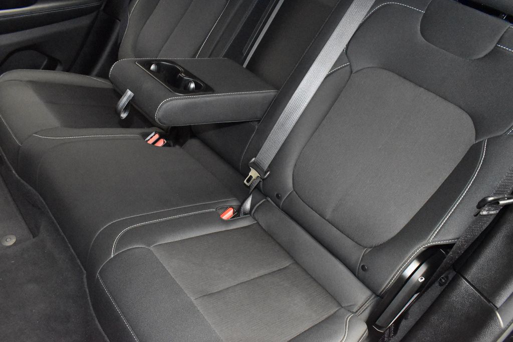 Thumbnail: 2023 Jeep Grand Cherokee - 30