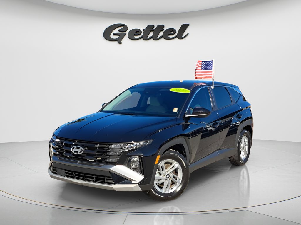 Phantom Black 2025 Hyundai Tucson SE FWD SUV / Crossover Front-Wheel Drive 8-Speed Automatic