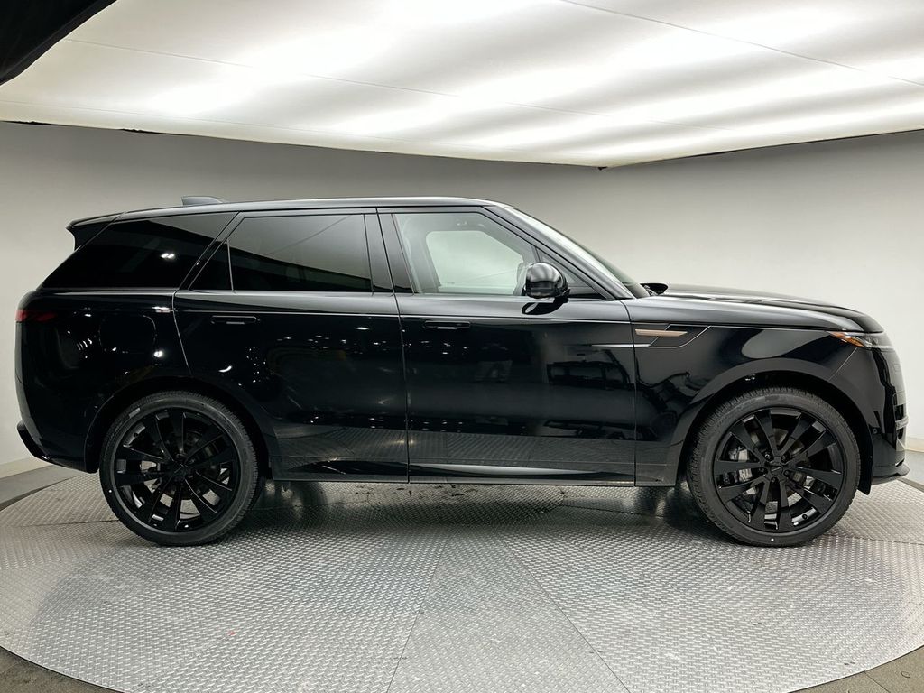 Thumbnail: 2026 Land Rover Range Rover Sport - 4