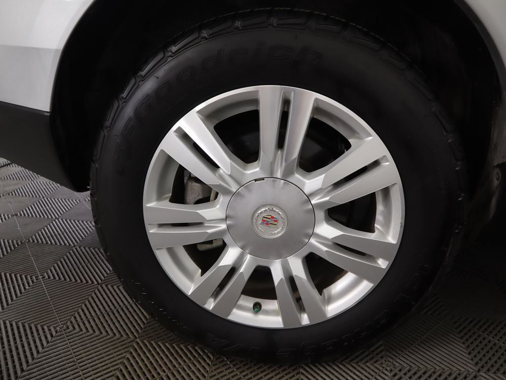 Thumbnail: 2012 Cadillac SRX - 32