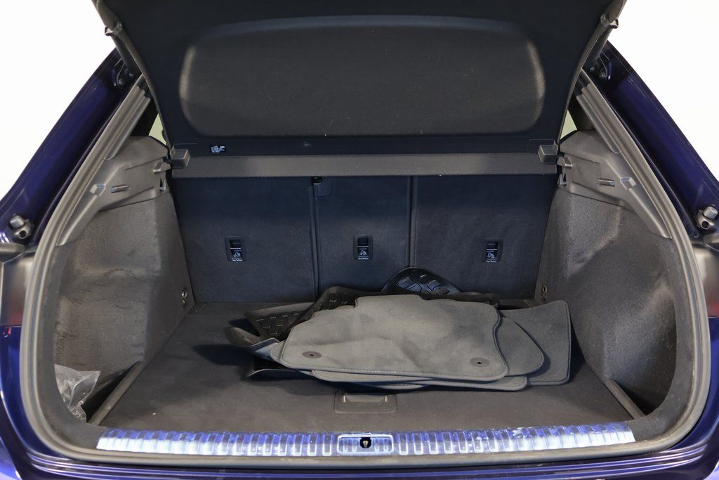 Thumbnail: 2022 Audi Q3 - 12