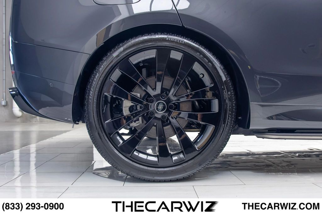 2025 Land Rover Range Rover Sport