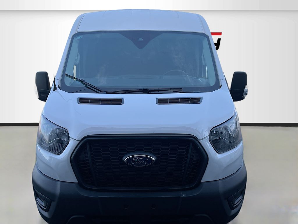 Used 2024 White Ford Base image 2