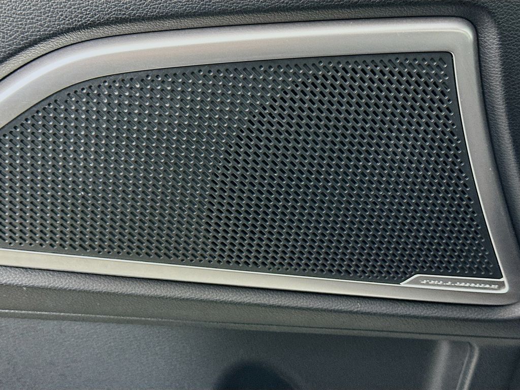 Thumbnail: 2024 Kia Telluride - 19