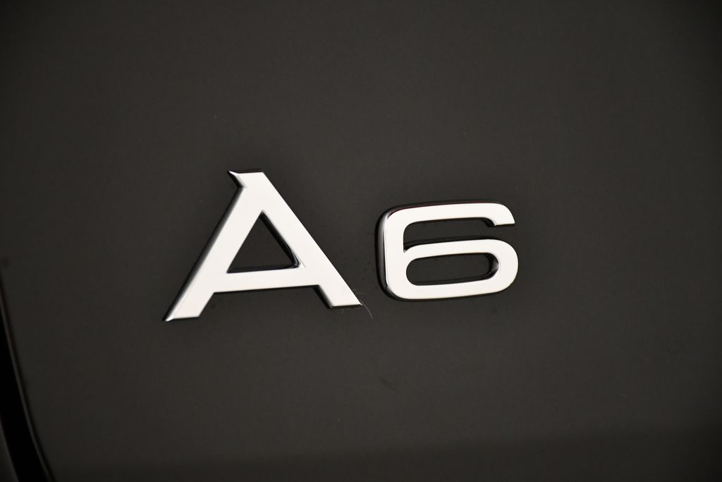 Thumbnail: 2025 Audi A6 - 9