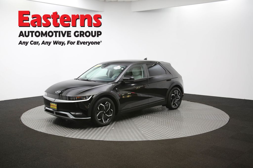 Used 2023 Black Hyundai SEL image 55