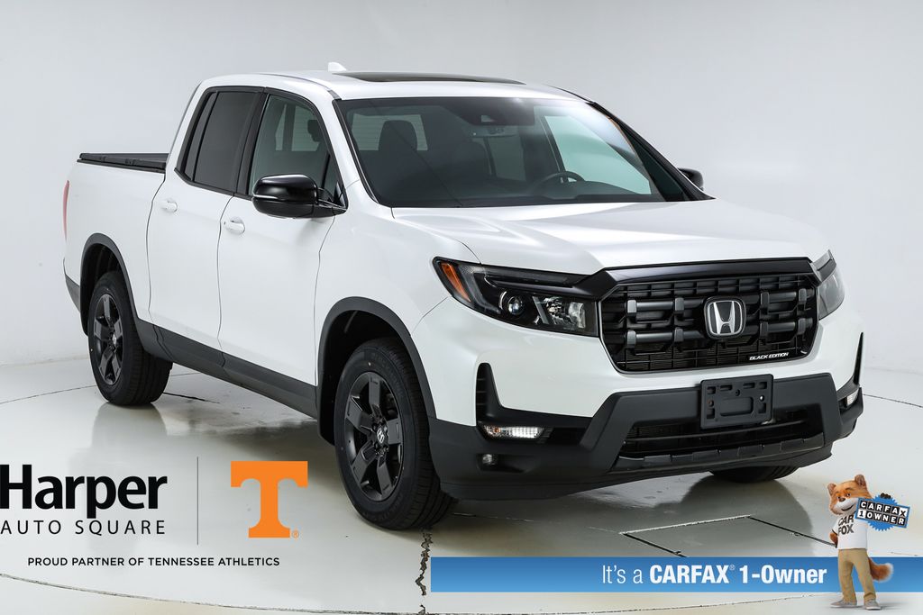 White 2024 Honda Ridgeline Black Edition AWD Pickup Truck All-Wheel Drive 9-Speed Automatic