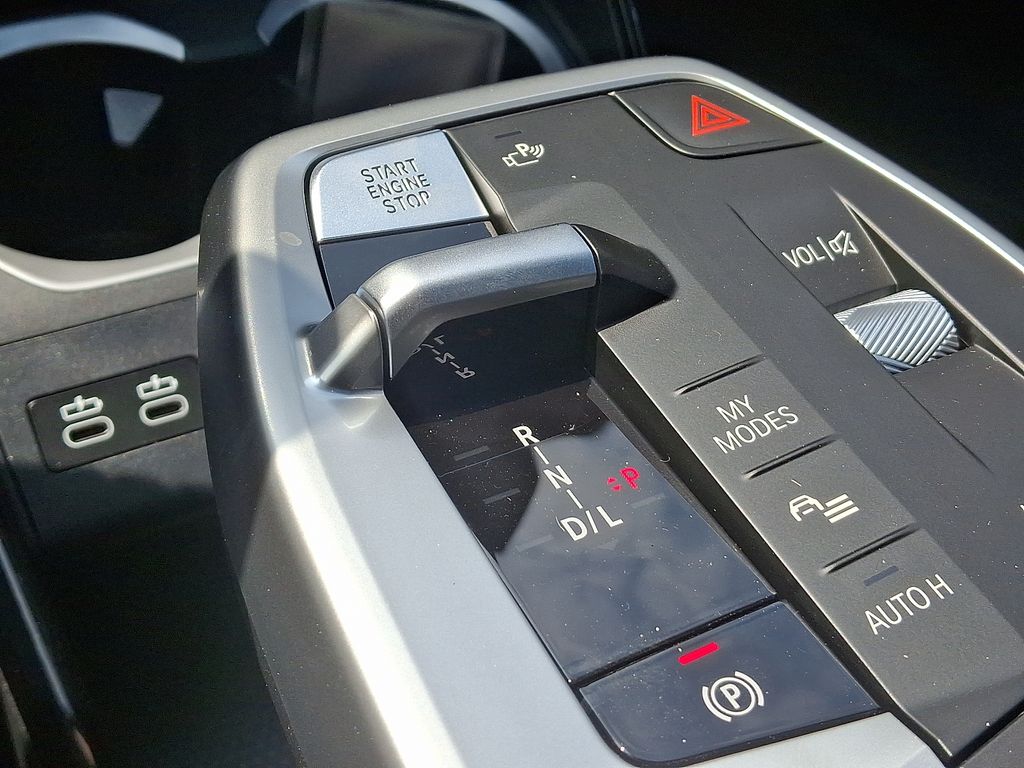2025 BMW X1 xDrive28i 7
