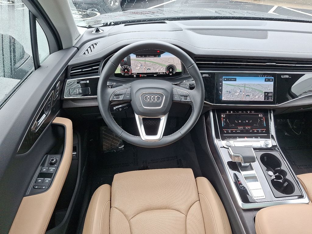 Thumbnail: 2025 Audi Q7 - 11