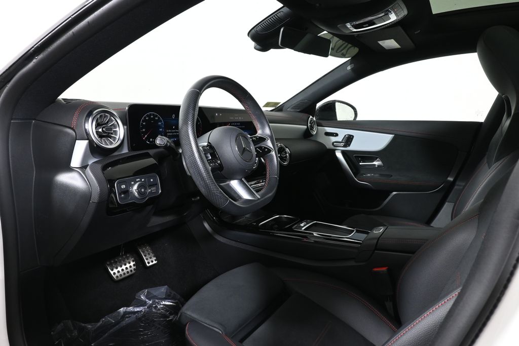 Thumbnail: 2024 Mercedes-Benz CLA - 15