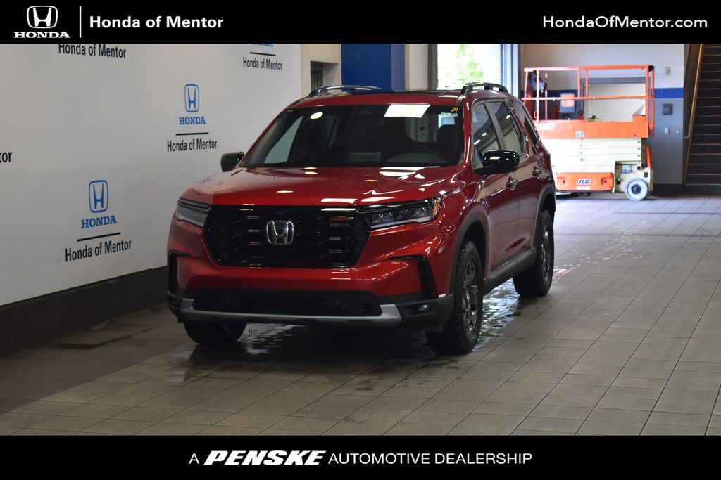 2025 Honda Pilot TrailSport -
                Mentor, OH