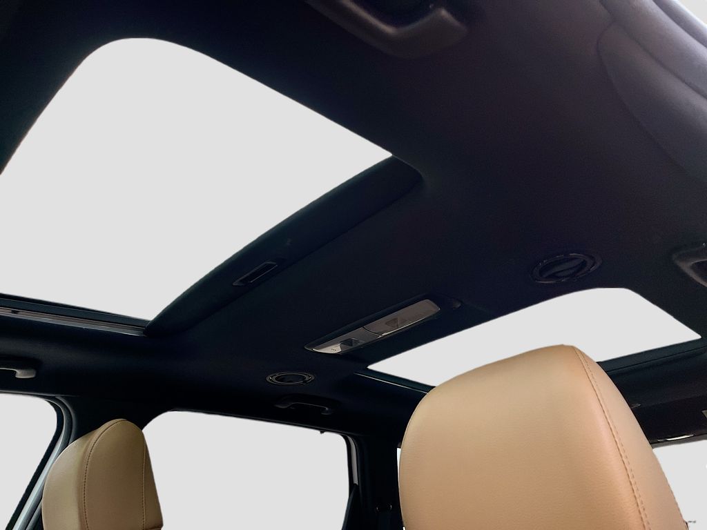 2022 Kia Telluride SX White at Community Kia