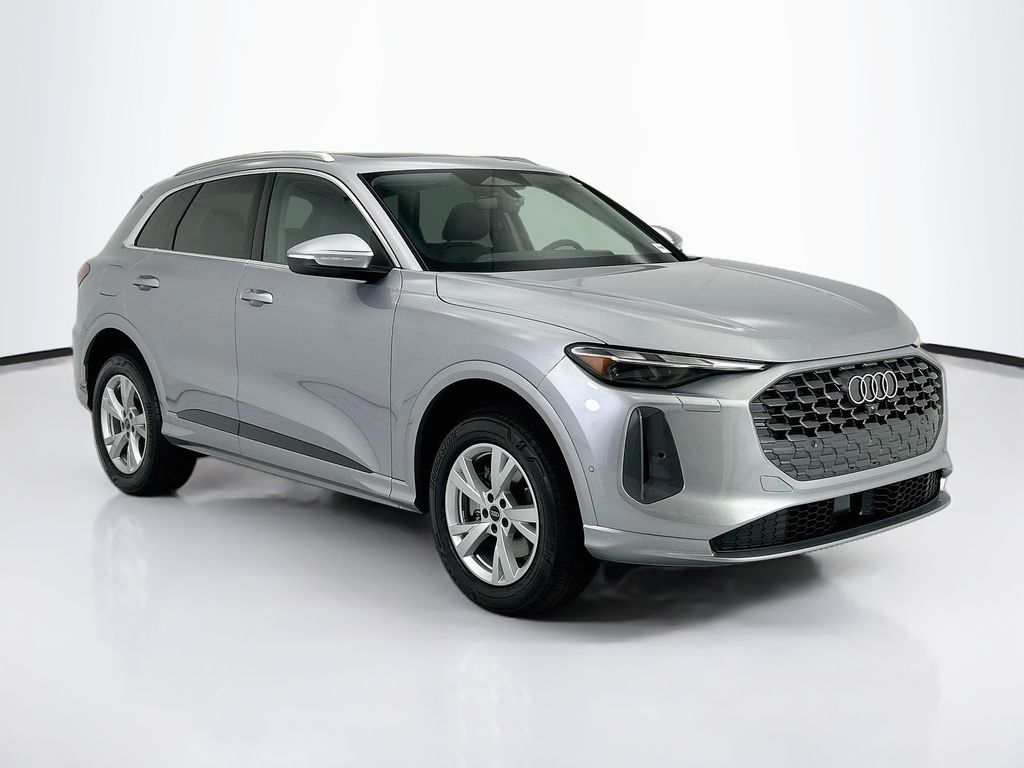 Thumbnail: 2026 Audi Q5 - 3