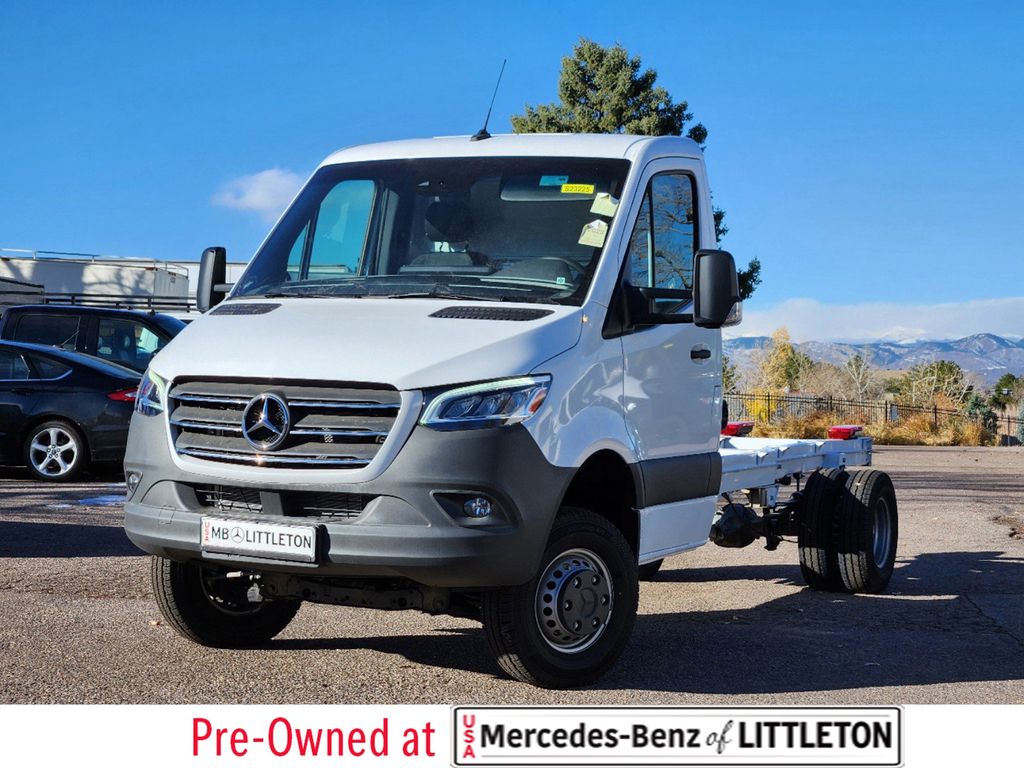 2023 Mercedes-Benz Sprinter 3500 Cab Chassis 170 WB 1