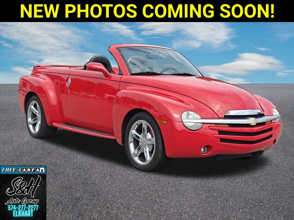 2005 Chevrolet SSR Rojo (Redline Red) Descapotable Tracción trasera 4 velocidades Automática marcha alta