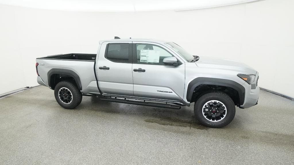 Thumbnail: 2025 Toyota Tacoma - 10