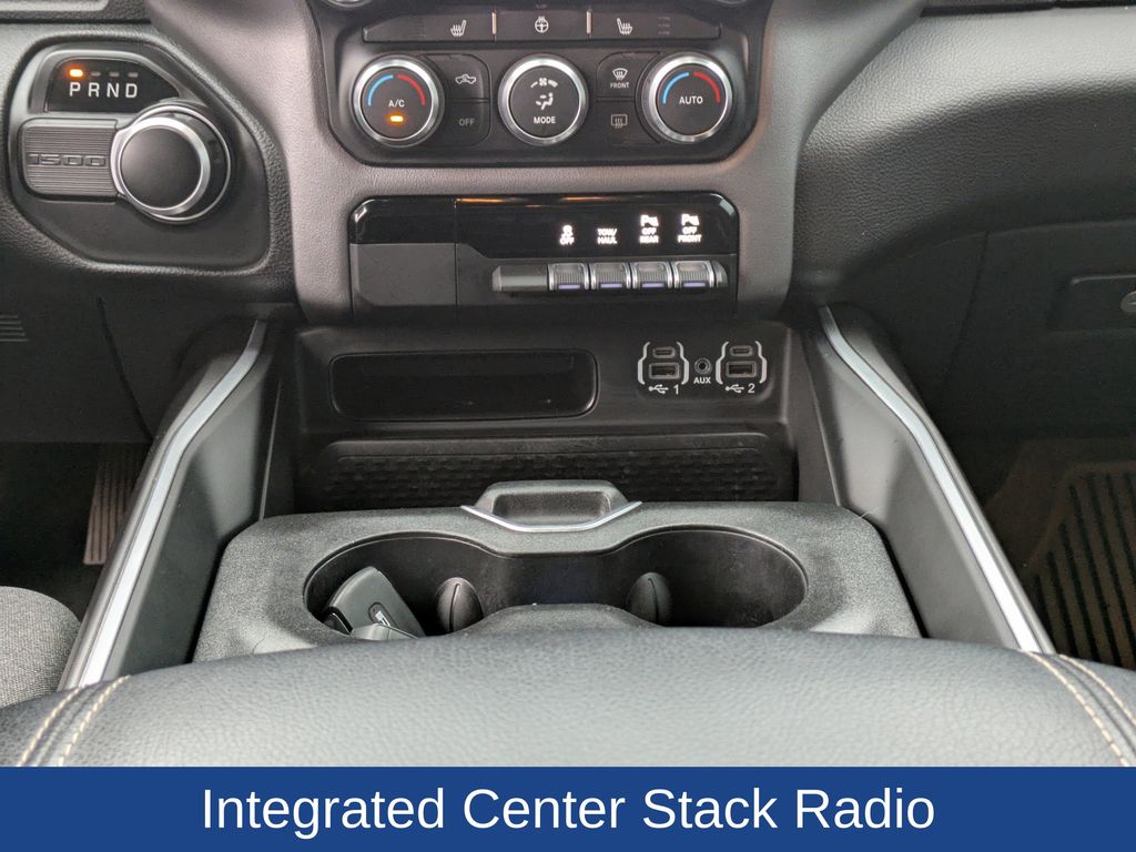 2022 Ram 1500 Big Horn Crew Cab 4x2 5'7" Box