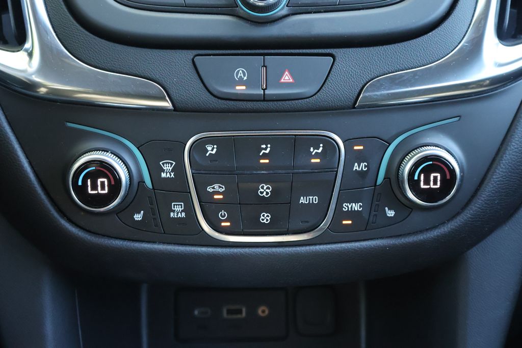 Thumbnail: 2024 Chevrolet Equinox - 17
