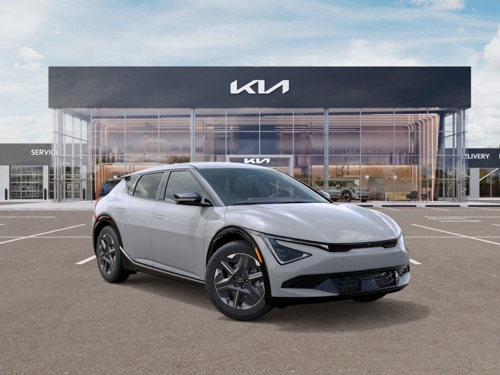 New 2026 Wolf Gray Kia Light image 7