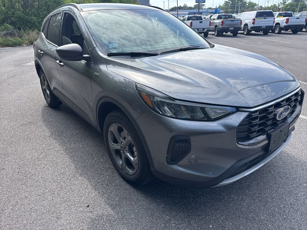 Gray Metallic 2025 Ford Escape ST-Line AWD SUV / Crossover All-Wheel Drive 8-Speed Automatic