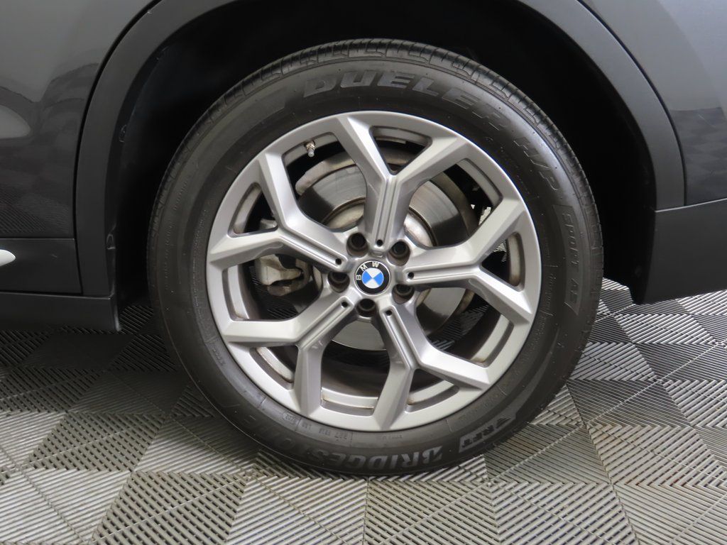 Thumbnail: 2022 BMW X3 - 32